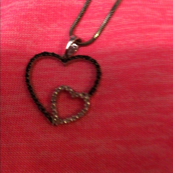 Double heart pendant - Picture 2 of 7